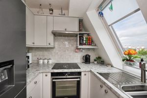 Kitchen- click for photo gallery